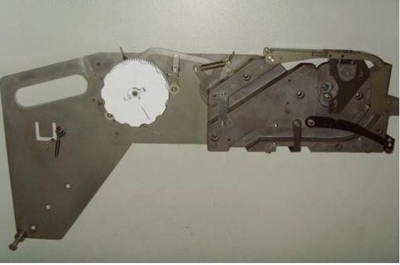 Qualità SAMSUNG CP 12MM FEEDER, ORIGINALE NUOVO/USATO CP 12MM FEEDER per SMT MACHINE SAMSUNG Fabbrica